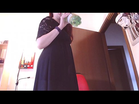 ❤️ Un escravo sumiso que adora as bragas sucias e deliciosas vese obrigado a masturbarse despois de ver este vídeo! ❤️ Porno casero a nós gl.tuberxxx.ru ❌️