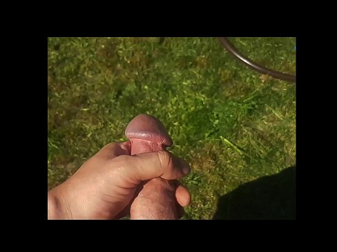 ❤️ A guapa quente recibe o seu coño rosa fodido e corre cun chorro nun xardín de verán ❤️ Porno casero a nós gl.tuberxxx.ru ❌️